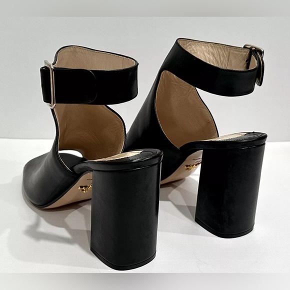 PRADA Black Leather Open Toe Chunky Slingback Heels NIB 39 - Picture 5 of 6